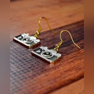 5/20 Vintage Camera Earrings